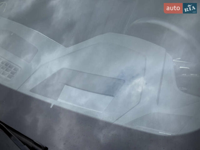 Серый Ауди E-Tron, объемом двигателя 0 л и пробегом 36 тыс. км за 45445 $, фото 58 на Automoto.ua