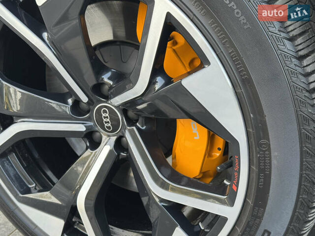 Серый Ауди E-Tron, объемом двигателя 0 л и пробегом 119 тыс. км за 41500 $, фото 13 на Automoto.ua