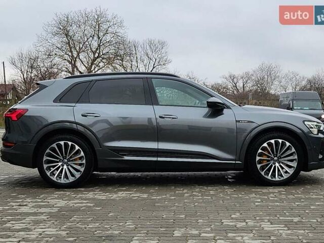 Сірий Ауді E-Tron, об'ємом двигуна 0 л та пробігом 117 тис. км за 27200 $, фото 8 на Automoto.ua