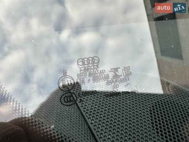 Ауди E-Tron 2021 в Тернополе на Automoto.ua Серый Ауди E-Tron, объемом двигателя 0 л и пробегом 85 тыс. км за 27999 $, фото 16 на Automoto.ua