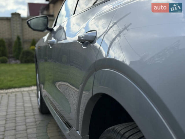 Серый Ауди E-Tron, объемом двигателя 0 л и пробегом 130 тыс. км за 37000 $, фото 138 на Automoto.ua