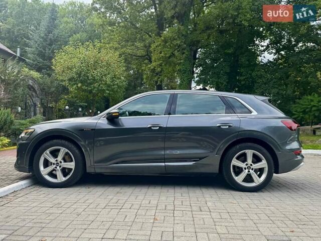 Сірий Ауді E-Tron, об'ємом двигуна 0 л та пробігом 148 тис. км за 27500 $, фото 75 на Automoto.ua