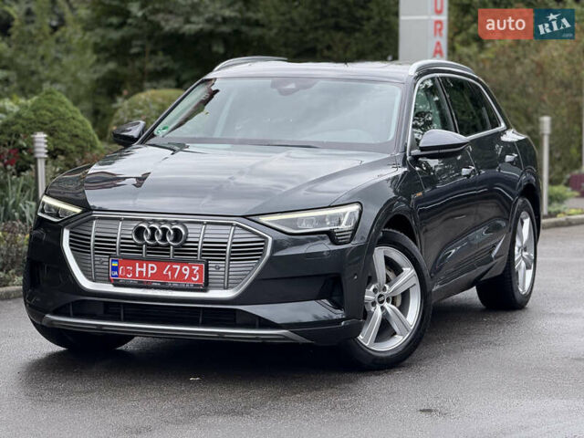 Серый Ауди E-Tron, объемом двигателя 0 л и пробегом 158 тыс. км за 27900 $, фото 4 на Automoto.ua