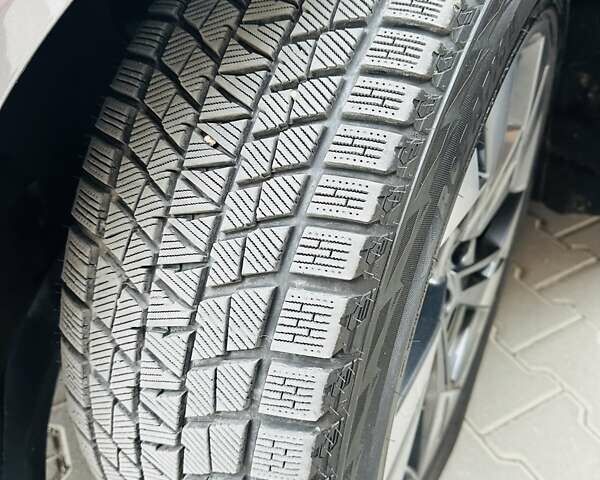 Ауди E-Tron 2021 в Тернополе на Automoto.ua Серый Ауди E-Tron, объемом двигателя 0 л и пробегом 85 тыс. км за 27999 $, фото 22 на Automoto.ua