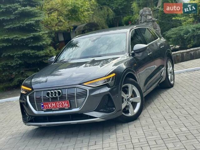 Сірий Ауді E-Tron, об'ємом двигуна 0 л та пробігом 148 тис. км за 27500 $, фото 38 на Automoto.ua