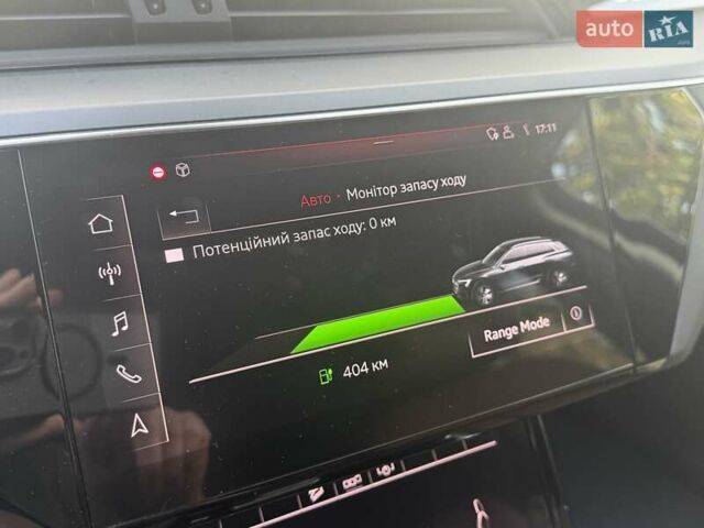Серый Ауди E-Tron, объемом двигателя 0 л и пробегом 168 тыс. км за 25900 $, фото 13 на Automoto.ua