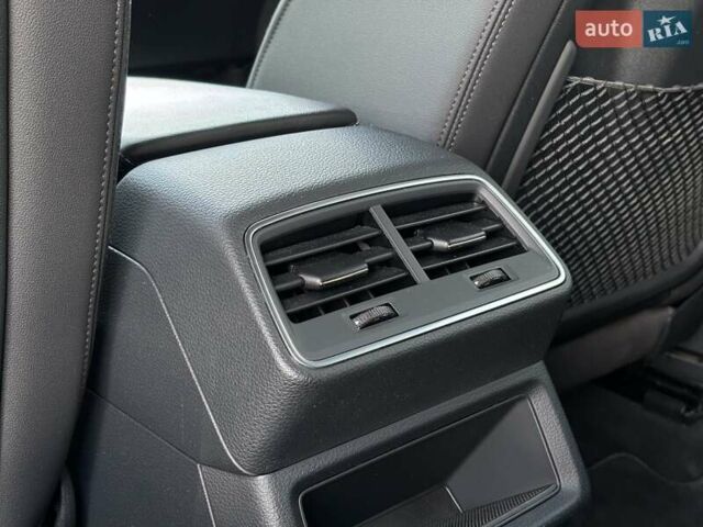 Серый Ауди E-Tron, объемом двигателя 0 л и пробегом 115 тыс. км за 37600 $, фото 17 на Automoto.ua