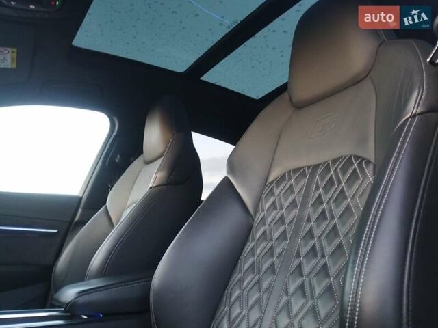 Сірий Ауді E-Tron, об'ємом двигуна 0 л та пробігом 98 тис. км за 39000 $, фото 8 на Automoto.ua