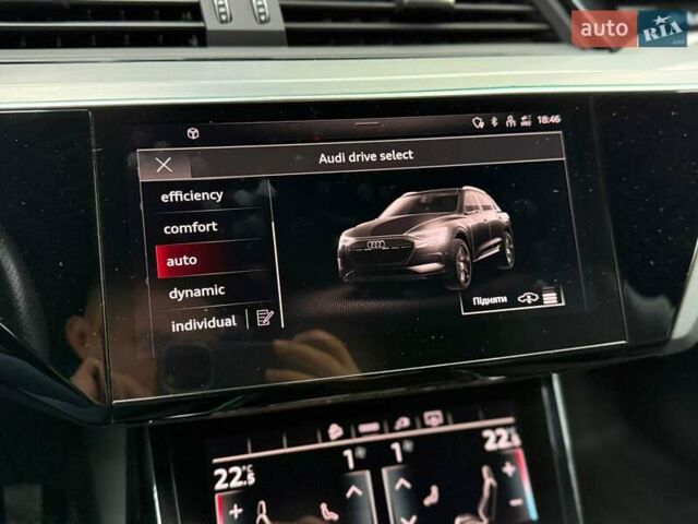 Сірий Ауді E-Tron, об'ємом двигуна 0 л та пробігом 86 тис. км за 37423 $, фото 30 на Automoto.ua