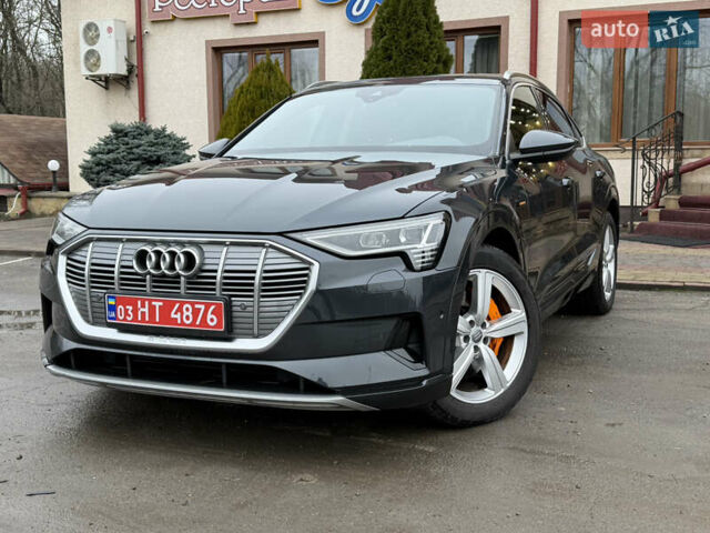 Серый Ауди E-Tron, объемом двигателя 0 л и пробегом 126 тыс. км за 29999 $, фото 2 на Automoto.ua