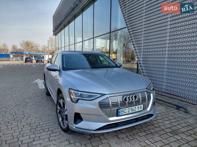 Серый Ауди E-Tron, объемом двигателя 0 л и пробегом 3 тыс. км за 47000 $, фото 1 на Automoto.ua