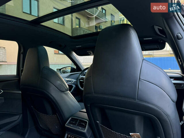 Сірий Ауді E-Tron, об'ємом двигуна 0 л та пробігом 47 тис. км за 45000 $, фото 35 на Automoto.ua