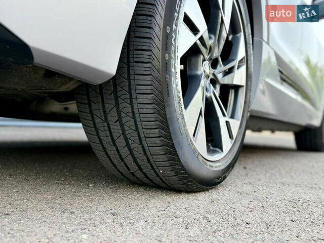 Серый Ауди E-Tron, объемом двигателя 0 л и пробегом 32 тыс. км за 35000 $, фото 15 на Automoto.ua