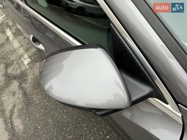 Серый Ауди E-Tron, объемом двигателя 0 л и пробегом 112 тыс. км за 31900 $, фото 34 на Automoto.ua