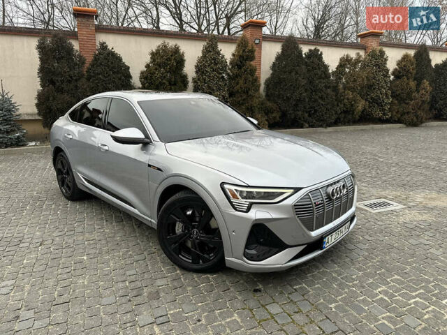 Сірий Ауді E-Tron, об'ємом двигуна 0 л та пробігом 80 тис. км за 39900 $, фото 45 на Automoto.ua