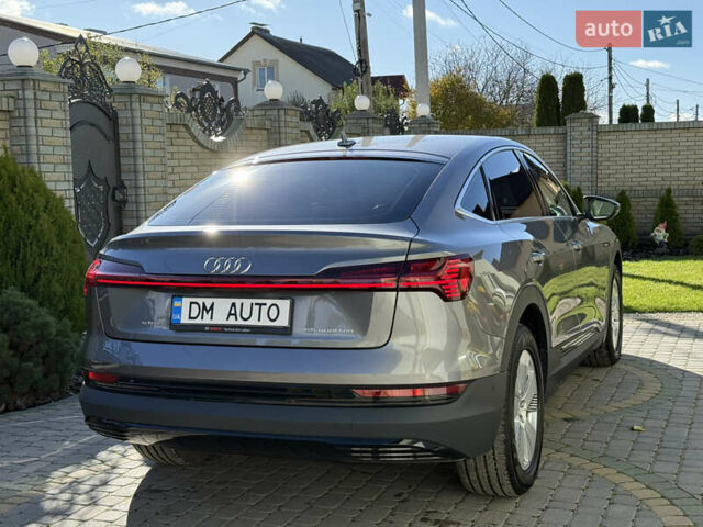 Серый Ауди E-Tron, объемом двигателя 0 л и пробегом 90 тыс. км за 33000 $, фото 2 на Automoto.ua