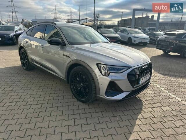 Сірий Ауді E-Tron, об'ємом двигуна 0 л та пробігом 27 тис. км за 53990 $, фото 2 на Automoto.ua
