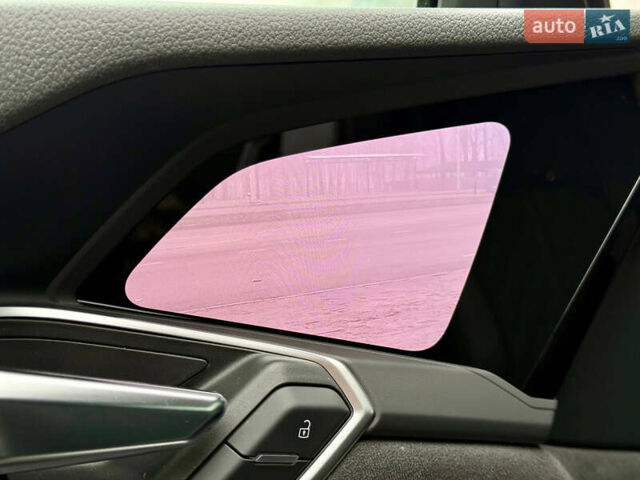 Серый Ауди E-Tron, объемом двигателя 0 л и пробегом 37 тыс. км за 49500 $, фото 31 на Automoto.ua