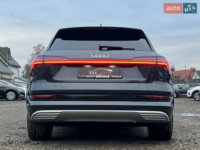 Серый Ауди E-Tron, объемом двигателя 0 л и пробегом 32 тыс. км за 41367 $, фото 6 на Automoto.ua