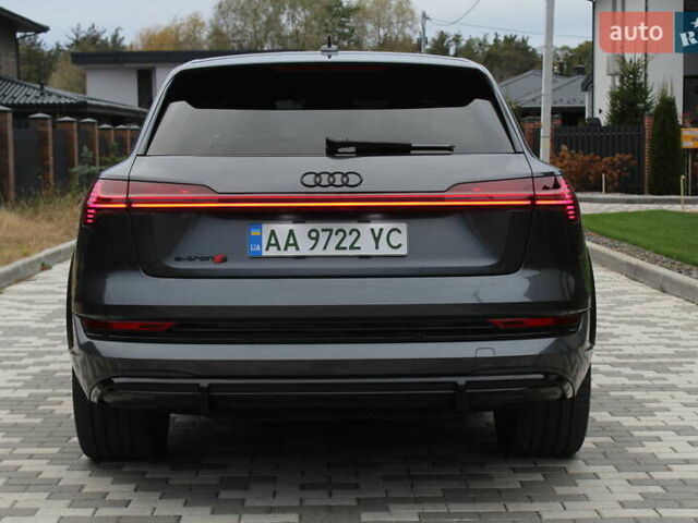 Серый Ауди E-Tron, объемом двигателя 0 л и пробегом 44 тыс. км за 44700 $, фото 9 на Automoto.ua