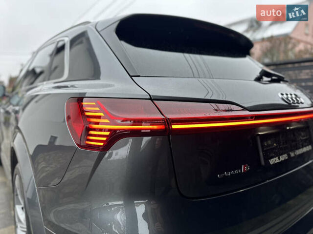 Серый Ауди E-Tron, объемом двигателя 0 л и пробегом 48 тыс. км за 49999 $, фото 31 на Automoto.ua