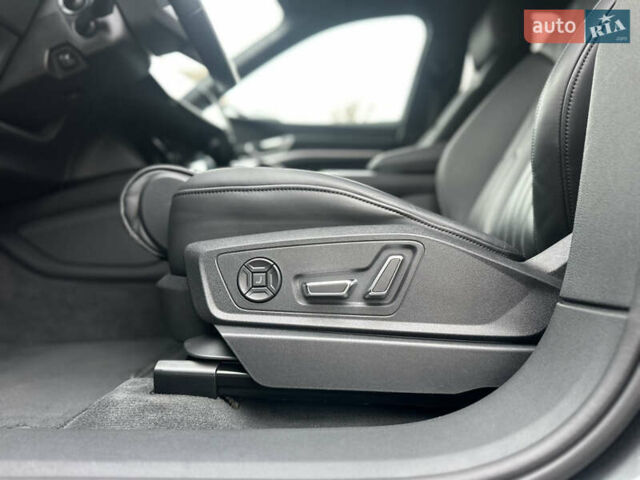 Сірий Ауді E-Tron, об'ємом двигуна 0 л та пробігом 48 тис. км за 49999 $, фото 49 на Automoto.ua