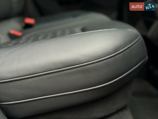 Сірий Ауді E-Tron, об'ємом двигуна 0 л та пробігом 59 тис. км за 45999 $, фото 32 на Automoto.ua