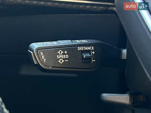 Серый Ауди E-Tron, объемом двигателя 0 л и пробегом 42 тыс. км за 47848 $, фото 53 на Automoto.ua