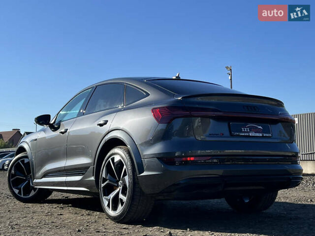 Серый Ауди E-Tron, объемом двигателя 0 л и пробегом 42 тыс. км за 47848 $, фото 5 на Automoto.ua