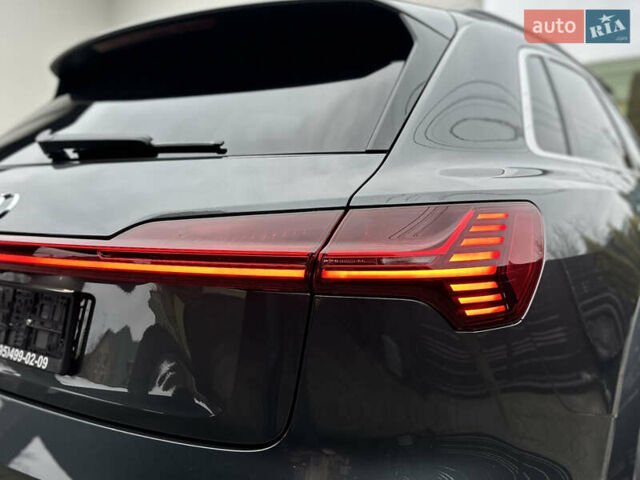 Сірий Ауді E-Tron, об'ємом двигуна 0 л та пробігом 22 тис. км за 49999 $, фото 31 на Automoto.ua