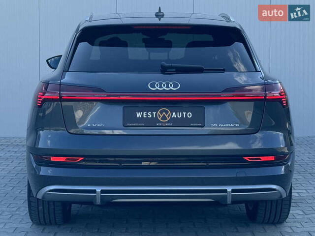Серый Ауди E-Tron, объемом двигателя 0 л и пробегом 64 тыс. км за 41900 $, фото 4 на Automoto.ua