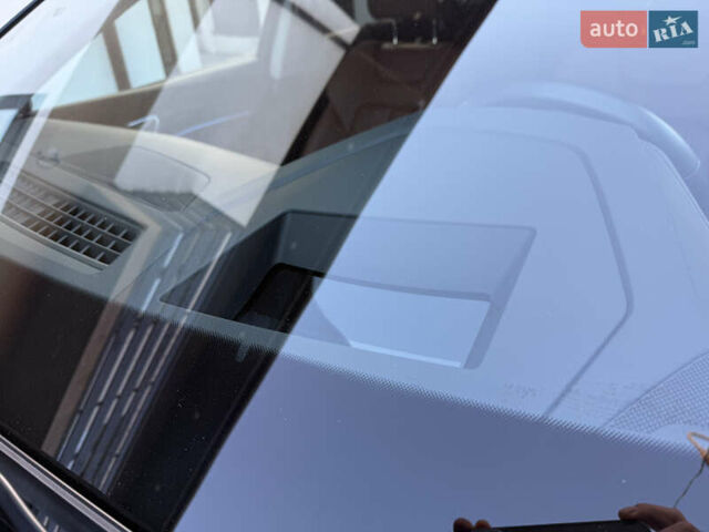 Серый Ауди E-Tron, объемом двигателя 0 л и пробегом 13 тыс. км за 36500 $, фото 16 на Automoto.ua