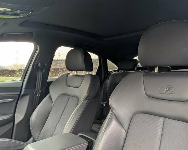 Серый Ауди E-Tron, объемом двигателя 0 л и пробегом 41 тыс. км за 43500 $, фото 11 на Automoto.ua