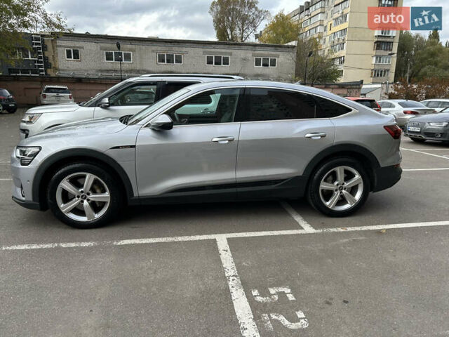 Серый Ауди E-Tron, объемом двигателя 0 л и пробегом 38 тыс. км за 36300 $, фото 46 на Automoto.ua