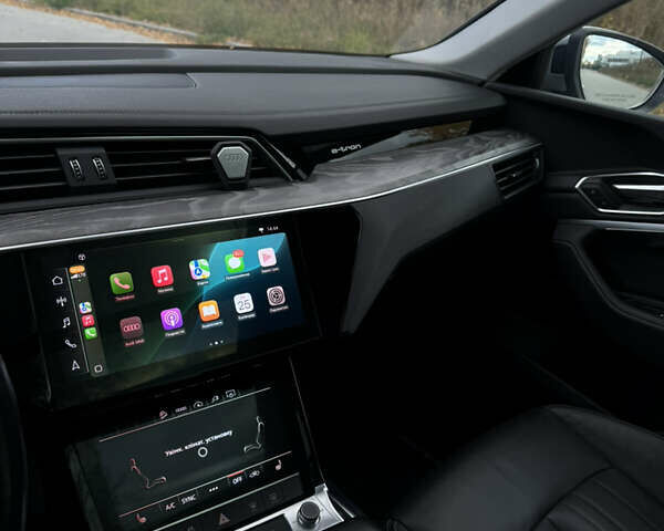 Серый Ауди E-Tron, объемом двигателя 0 л и пробегом 145 тыс. км за 29500 $, фото 64 на Automoto.ua