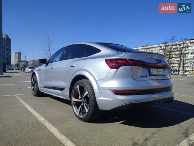 Сірий Ауді E-Tron, об'ємом двигуна 0 л та пробігом 36 тис. км за 47777 $, фото 14 на Automoto.ua