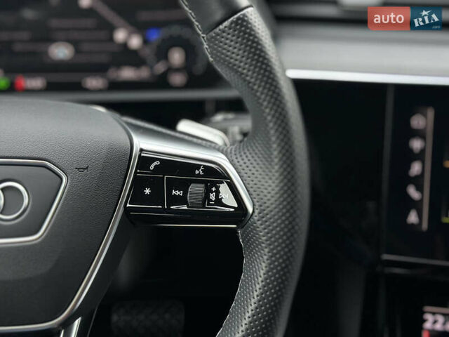 Сірий Ауді E-Tron, об'ємом двигуна 0 л та пробігом 22 тис. км за 49999 $, фото 60 на Automoto.ua