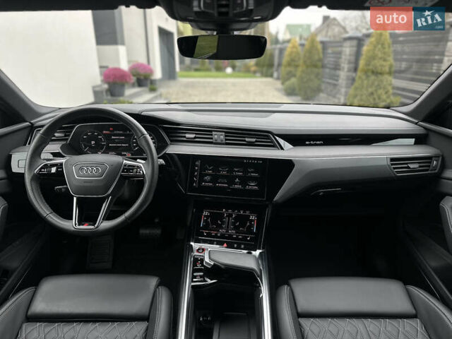 Сірий Ауді E-Tron, об'ємом двигуна 0 л та пробігом 22 тис. км за 49999 $, фото 82 на Automoto.ua