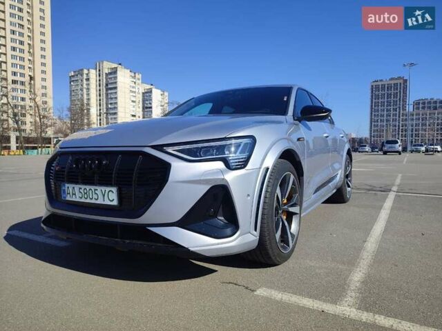Сірий Ауді E-Tron, об'ємом двигуна 0 л та пробігом 36 тис. км за 47777 $, фото 7 на Automoto.ua