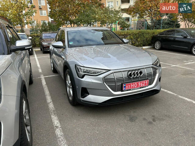Серый Ауди E-Tron, объемом двигателя 0 л и пробегом 38 тыс. км за 36300 $, фото 43 на Automoto.ua