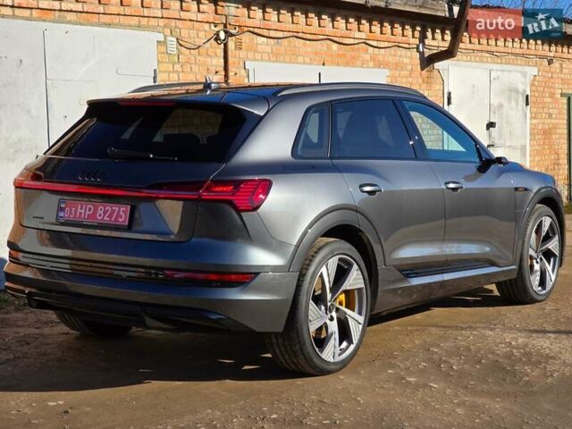 Сірий Ауді E-Tron, об'ємом двигуна 0 л та пробігом 100 тис. км за 41888 $, фото 5 на Automoto.ua