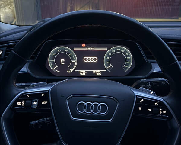 Серый Ауди E-Tron, объемом двигателя 0 л и пробегом 45 тыс. км за 42000 $, фото 20 на Automoto.ua