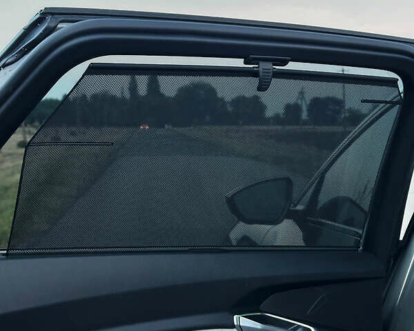 Серый Ауди E-Tron, объемом двигателя 0 л и пробегом 63 тыс. км за 40999 $, фото 22 на Automoto.ua