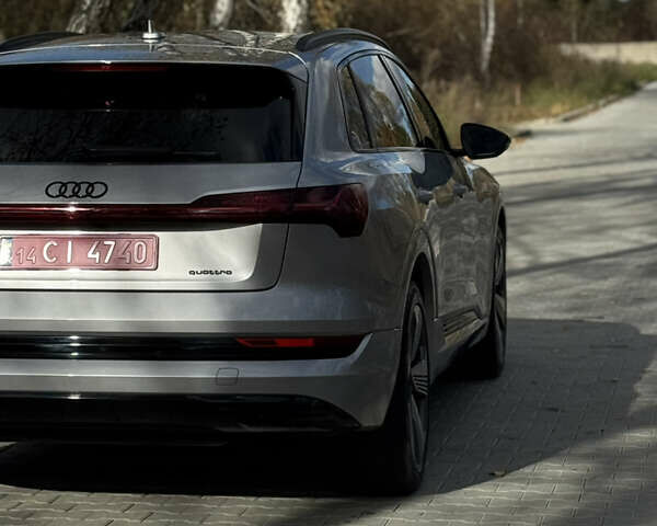 Серый Ауди E-Tron, объемом двигателя 0 л и пробегом 145 тыс. км за 29500 $, фото 19 на Automoto.ua