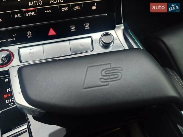 Сірий Ауді E-Tron, об'ємом двигуна 0 л та пробігом 36 тис. км за 47777 $, фото 28 на Automoto.ua