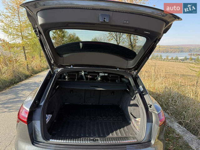 Серый Ауди E-Tron, объемом двигателя 0 л и пробегом 65 тыс. км за 53900 $, фото 18 на Automoto.ua