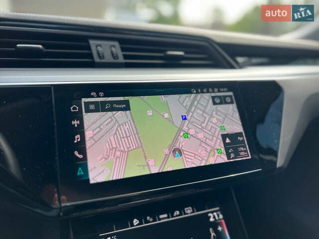 Серый Ауди E-Tron, объемом двигателя 0 л и пробегом 15 тыс. км за 42500 $, фото 39 на Automoto.ua