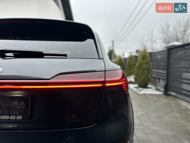 Серый Ауди E-Tron, объемом двигателя 0 л и пробегом 48 тыс. км за 49999 $, фото 30 на Automoto.ua