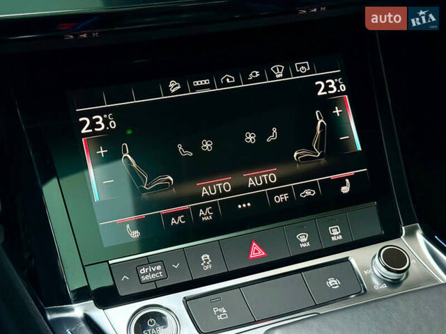 Серый Ауди E-Tron, объемом двигателя 0 л и пробегом 39 тыс. км за 44500 $, фото 64 на Automoto.ua