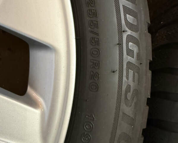 Серый Ауди E-Tron, объемом двигателя 0 л и пробегом 65 тыс. км за 53900 $, фото 43 на Automoto.ua